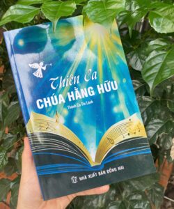Thiên Ca Chúa Hằng Hữu